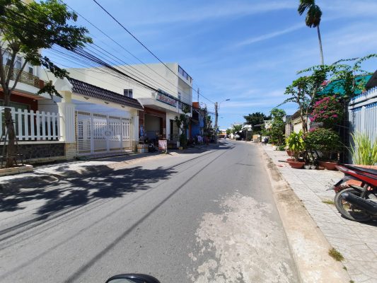 Đường số 11 khu tái định cư p4