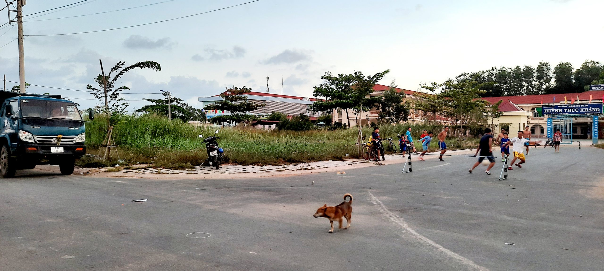 Đất Lô Góc Tuyệt Đẹp Ngay Cổng Trường Huỳnh Thúc Kháng, Cà Mau - Nhà Đất Cà  Mau