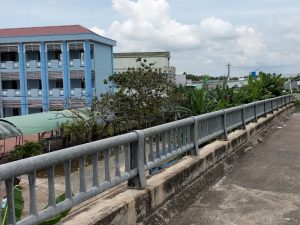 Cần bán căn nhà mặt tiền tuyến quốc lộ 63 đoạn Chợ Hội và Huyện Sử thuộc huyện Thới Bình.