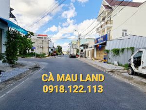 Bán 3 nền đường số 9 Tái định cư phường 4 Cà Mau giá rẻ • Đất đường số 9 TĐC Phường 4 cạnh quán café Mỏ Neo, gần góc ngã ba đường với số 1. • Đường số 9 thông thẳng tới chợ mới phường 4, rất tiện lợi • Gần trường THCS Phan Bội Châu và công viên cây xanh